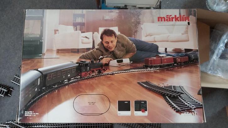 Marklin Spoor 1 55031 startset met 2 digitale treinen sporen, Hobby en Vrije tijd, Modeltreinen | H0, Zo goed als nieuw, Treinset