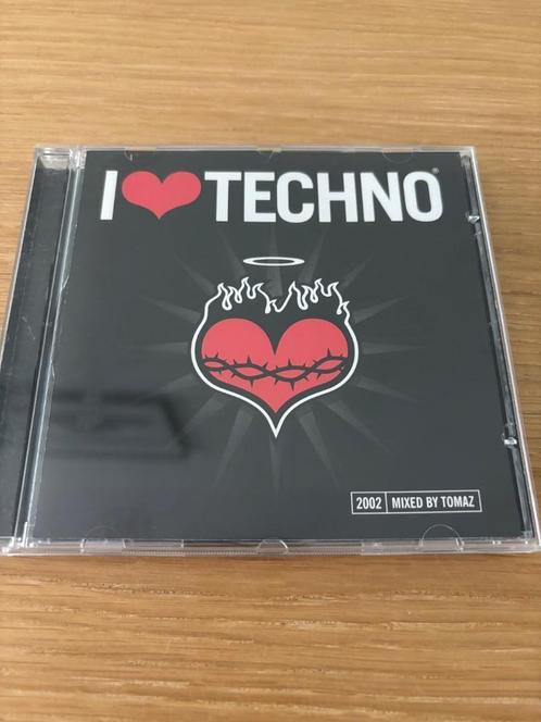 Cd - I love techno - 2002 Mixed by Thomas, Cd's en Dvd's, Cd's | Dance en House, Zo goed als nieuw, Techno of Trance, Ophalen of Verzenden