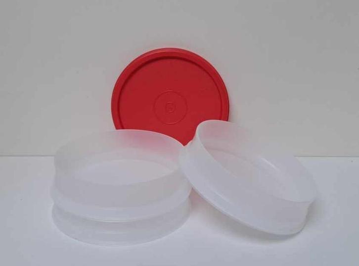 Tupperware™ « Stapelbare Igloo ronde » wit en rood, Huis en Inrichting, Keuken | Tupperware, Nieuw, Bus of Trommel, Wit, Rood