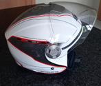 Zo goed als nieuwe helm zonder schade (vespa) maat medium, Fietsen en Brommers, Brommerhelmen, Ophalen, Medium