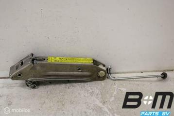 Krik VW Golf 4 8L0011031A beschikbaar voor biedingen