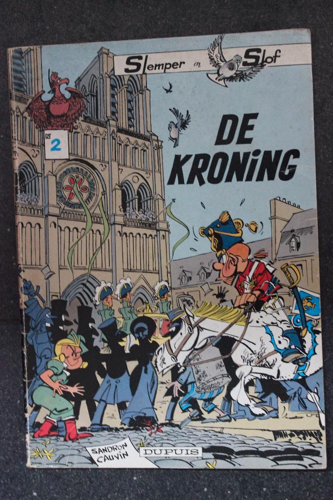 SC STRIP SLEMPER EN SLOF 2 DE KRONING EERSTE DRUK, Boeken, Stripverhalen, Ophalen of Verzenden