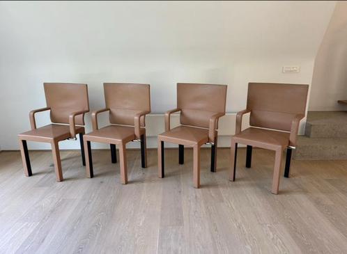 B&B Italia “Arcadia” Dining Chairs in Tan “Gamma” Leather, Huis en Inrichting, Stoelen, Gebruikt, Vier, Leer, Bruin, Ophalen