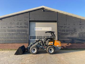 Giant G2700 X-TRA HD + minishovel NIEUW (pro inching - brede beschikbaar voor biedingen