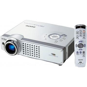 Sanyo PLC XU50  projector  beschikbaar voor biedingen