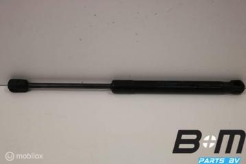 Gasdrukveer voor motorkap Audi RS7 beschikbaar voor biedingen