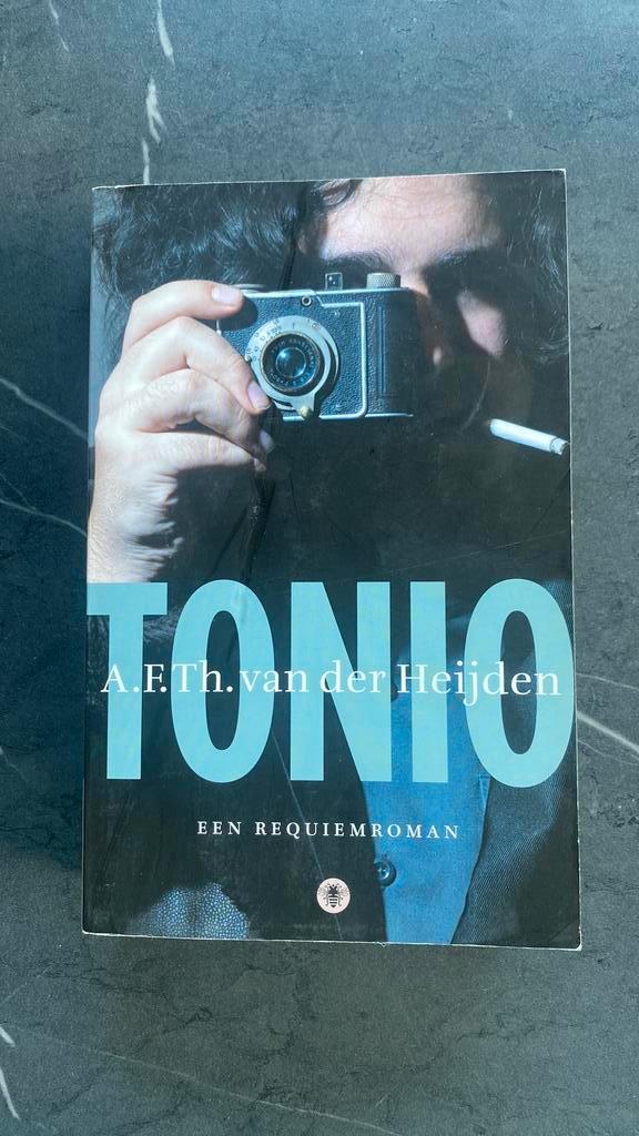 A.F.Th. van der Heijden - Tonio, Boeken, Literatuur, Ophalen