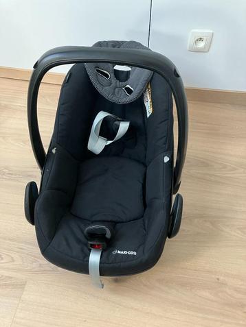 Maxi Cosi Pebble beschikbaar voor biedingen
