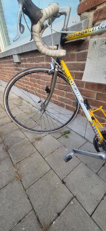 Venturelli. beschikbaar voor biedingen