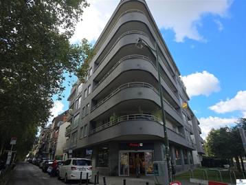 Appartement te koop in Vorst, 2 slpks beschikbaar voor biedingen