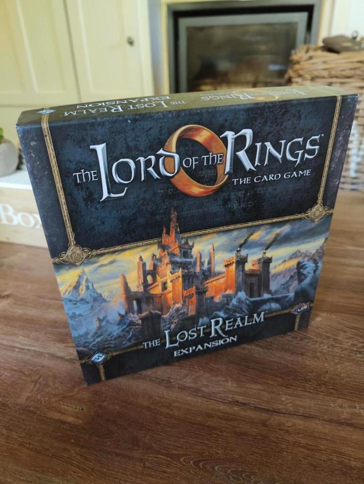 Lord of the rings card game expansie The Lost Realm, Hobby en Vrije tijd, Gezelschapsspellen | Bordspellen, Ophalen of Verzenden