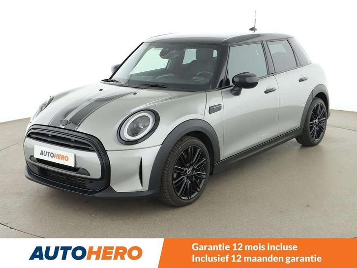 MINI Cooper Cooper Essential Trim (bj 2023, automaat), Auto's, Mini, Te koop, Cooper, ABS, Achteruitrijcamera, Airbags, Airconditioning