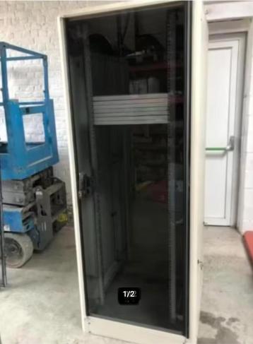 serverkast patchkast enoc systems beschikbaar voor biedingen