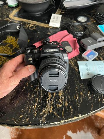 Canon EOS 350D digitale spiegelreflexcamera beschikbaar voor biedingen