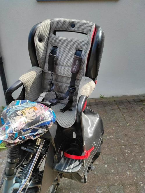 Römer comfort verstelbaar/ kantelbaar fietsstoeltje, Fietsen en Brommers, Fietsaccessoires | Fietsstoeltjes, Voetsteuntjes, Ophalen