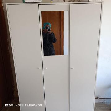 Gratis kaste, Huis en Inrichting, Kasten | Kleerkasten, Ophalen, Overige materialen, Met deur(en), 100 tot 150 cm