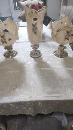 Mooie vazen, Enlèvement