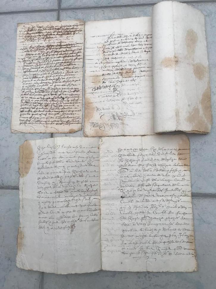 15de -eeuws verkoopovereenkomst van kasteel  in Frankrijk, Antiek en Kunst, Curiosa en Brocante, Ophalen