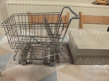 Winkelwagentje ,Chroom, beschikbaar voor biedingen