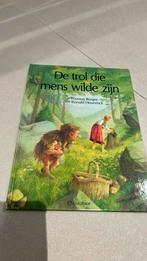 T. Berger - De trol die mens wilde zijn, Ophalen, Zo goed als nieuw, T. Berger