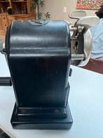 Vintage potloodslijper top staat bakeliet asw 120 ddr, Antiek en Kunst, Ophalen of Verzenden