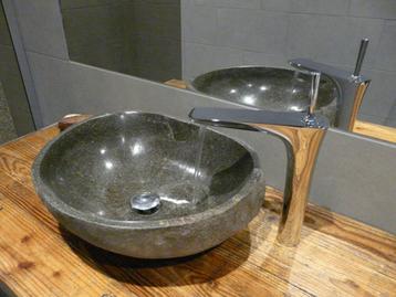 Hoge korting op Lavabo van natuursteen rivierstenen wasbak beschikbaar voor biedingen