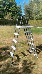 Zwembadladder, Tuin en Terras, Ophalen, Zo goed als nieuw