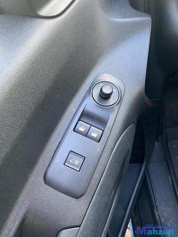 OPEL COMBO K9 Links raam schakelaar 2018+ beschikbaar voor biedingen