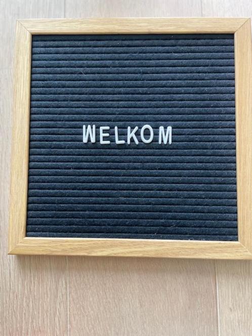 Letterbord, Huis en Inrichting, Woonaccessoires | Tekstborden en Spreuken, Zo goed als nieuw, Ophalen