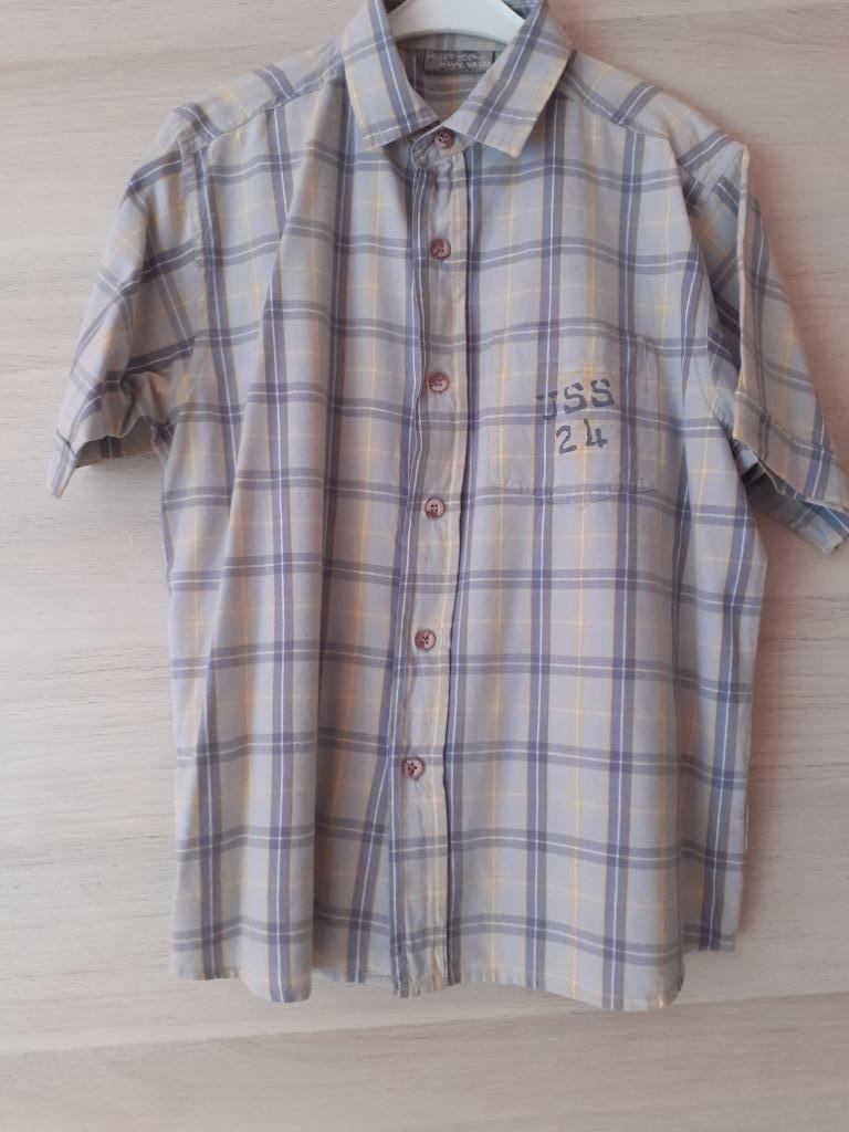 NEUVE chemise courtes manches taille 8 ans 128, Enlèvement ou Envoi, Neuf, Garçon, Chemise ou Chemisier