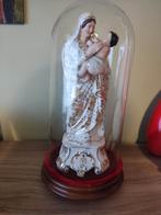 Statue religieuse en porcelaine de Marie avec un enfant dans, Antiquités & Art, Antiquités | Objets religieux, Enlèvement ou Envoi