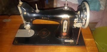 Machine à coudre vintage Aida, Enlèvement