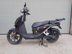 Scooter 95 km/uur, Motoren, Scooter, Particulier, 11 kW of minder