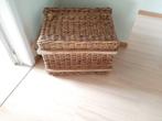Antieke rieten wasmand ., Ophalen, Gebruikt, Mand, Riet