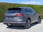 Volkswagen Touareg V6 eHybrid - open dak - trekhaak, Autos, Volkswagen, Cuir, Argent ou Gris, Achat, Euro 6