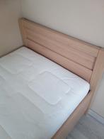 Lit + sommier+ matelas en parfait état chambre bureau maisin, Enlèvement, Une personne