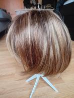 Pruik, Ophalen, Zo goed als nieuw, Pruik of Haarverlenging