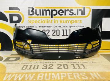 BUMPER Renault Captur 2012-2016  VOORBUMPER 2-F5-11872z
