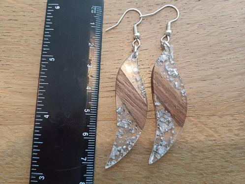 Lot de boucles d'oreilles en époxy, flocons et bois (6 paire, Bijoux, Sacs & Beauté, Boucles d'oreilles, Neuf, Pendantes, Autres matériaux