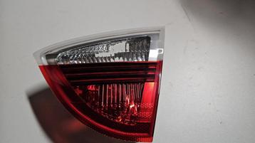 Achterlicht op klep rechts BMW 3 serie E91  touring 63217160 beschikbaar voor biedingen