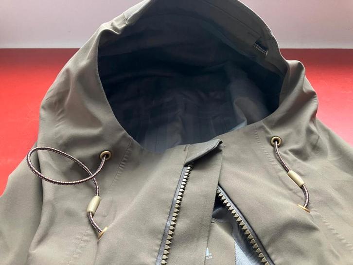 sherpa regenjas kaki / maat: M medium, Caravans en Kamperen, Regenkleding, Zo goed als nieuw, Regenjas, Heren, Ophalen of Verzenden