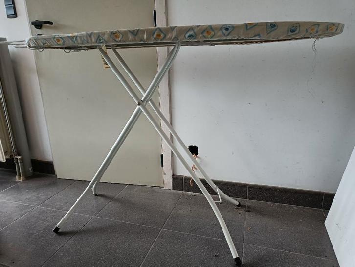 Strijkplank Brabantia, Electroménager, Fers à repasser & Planches à repasser, Utilisé, Enlèvement