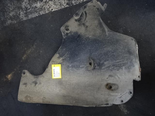 BINNENSPATSCHERM RECHTS VOOR Mercedes-Benz E (W211), Auto-onderdelen, Carrosserie, Spatbord, Mercedes-Benz, Voor, Rechts, Gebruikt