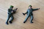 Lot de 2 jouets vintages de soldats, Collections, Enlèvement, Utilisé