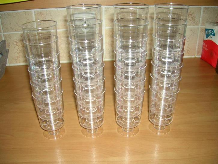 FEESTBENODIGHEDEN ALLERLEI, Huis en Inrichting, Overige Huis en Inrichting, Nieuw, Ophalen of Verzenden