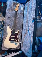 Fender Stratocaster PROFESSIONAL II Olympic White, Musique & Instruments, Instruments à corde | Guitares | Basses, Enlèvement ou Envoi