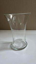 Vaasje, Huis en Inrichting, Ophalen, Zo goed als nieuw, Glas