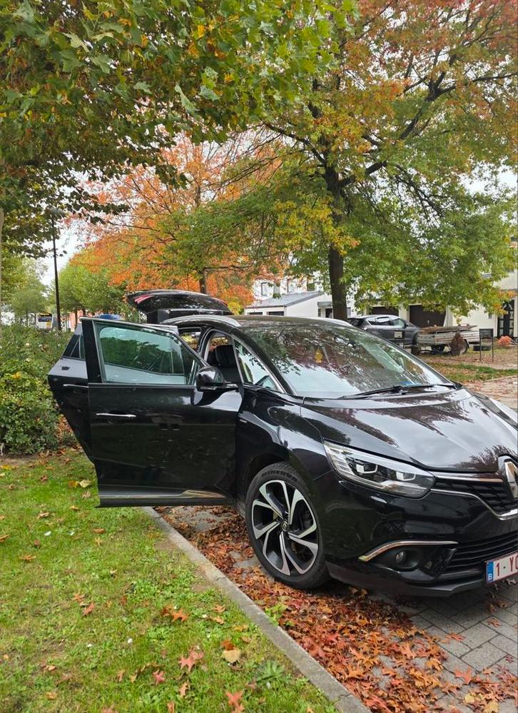 Renault grand scenic, Auto's, Renault, Particulier, Grand Scenic, Diesel, Euro 6, 5 deurs, Handgeschakeld, Zwart, Zwart, Leder