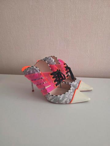 Hakken Sophia Webster 39 beschikbaar voor biedingen