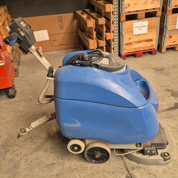 Schuurmachine / schrobmachine  beschikbaar voor biedingen